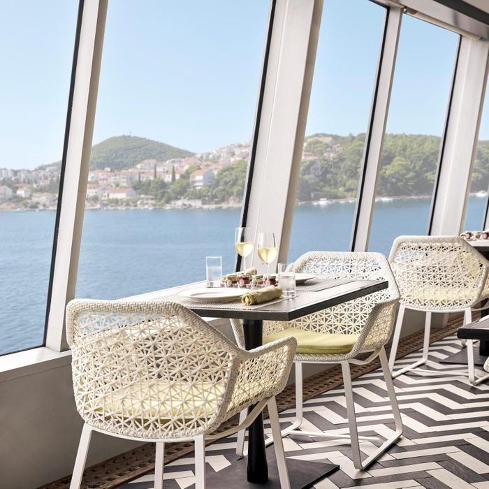Crystal Symphony Trident cruise dining